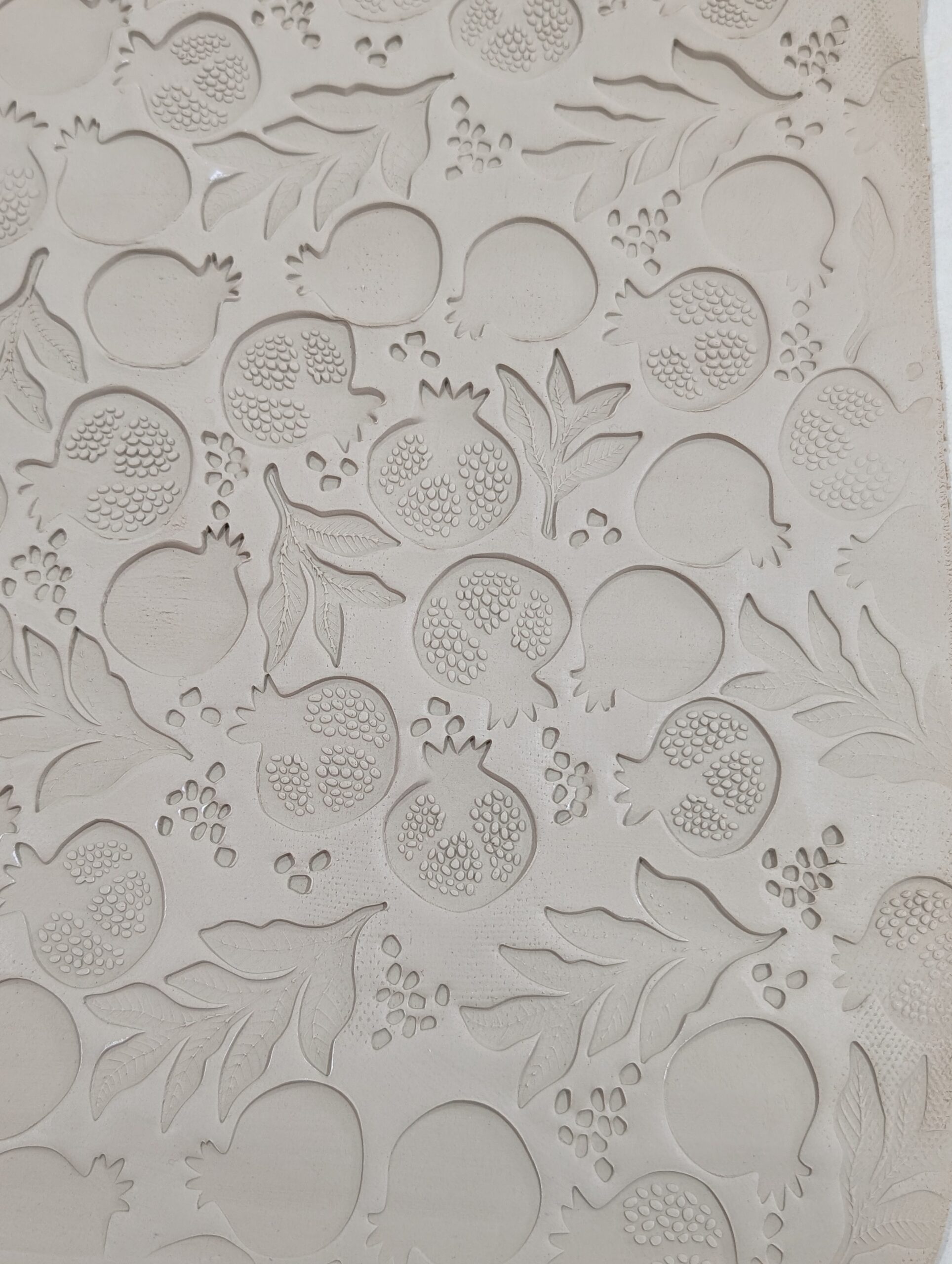 Pomegranate Textured Rolling Pin 25cm/10inches - Image 5