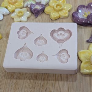 Set of Crocus Flowers Silicone Mould